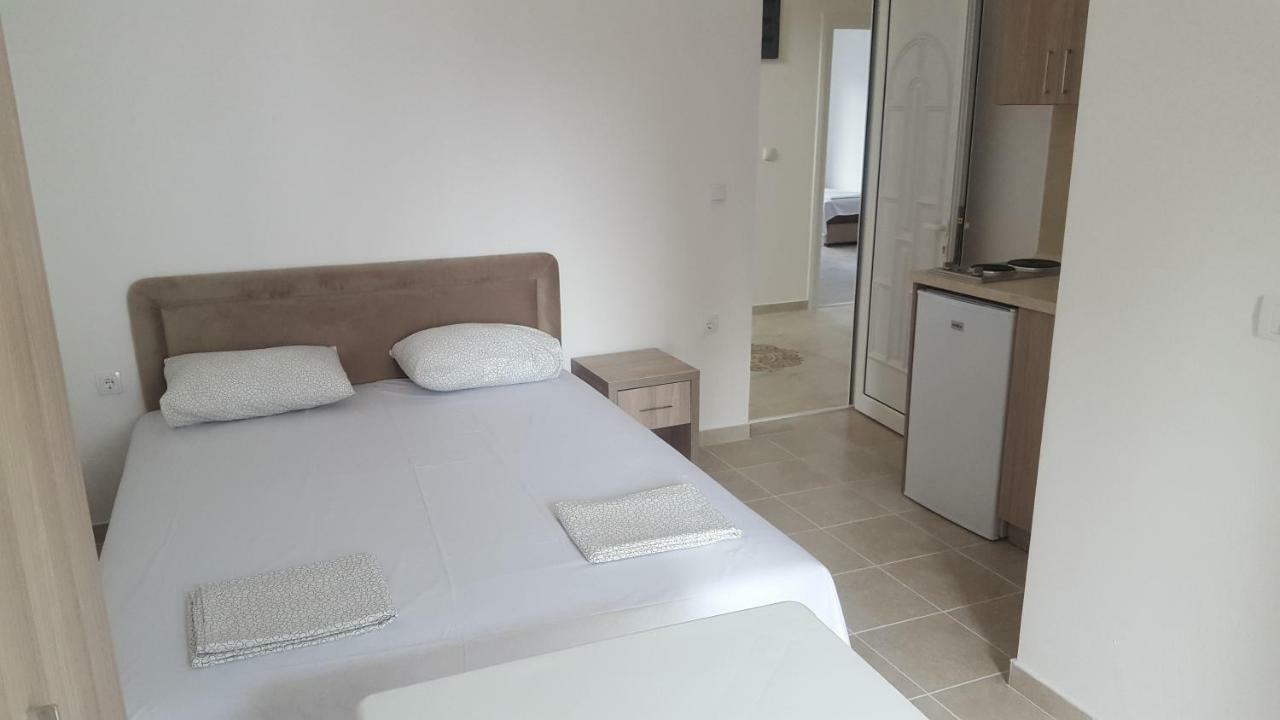 Ulcin Relax Apartments & Rooms Ulcinj Ngoại thất bức ảnh